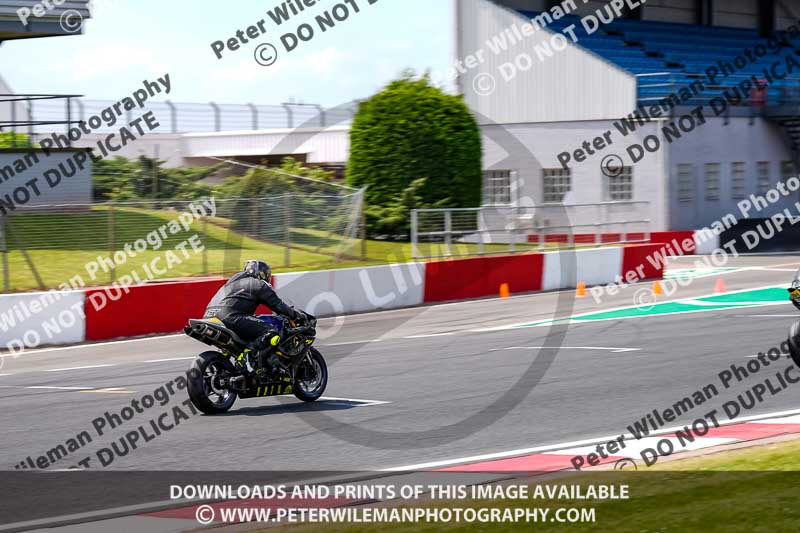 donington no limits trackday;donington park photographs;donington trackday photographs;no limits trackdays;peter wileman photography;trackday digital images;trackday photos
